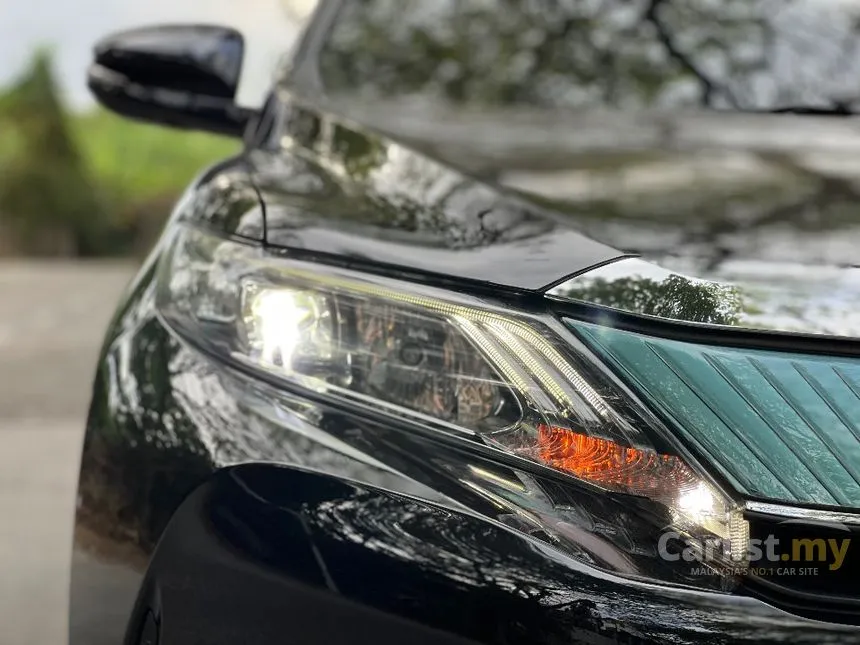 2019 Toyota Harrier Premium SUV