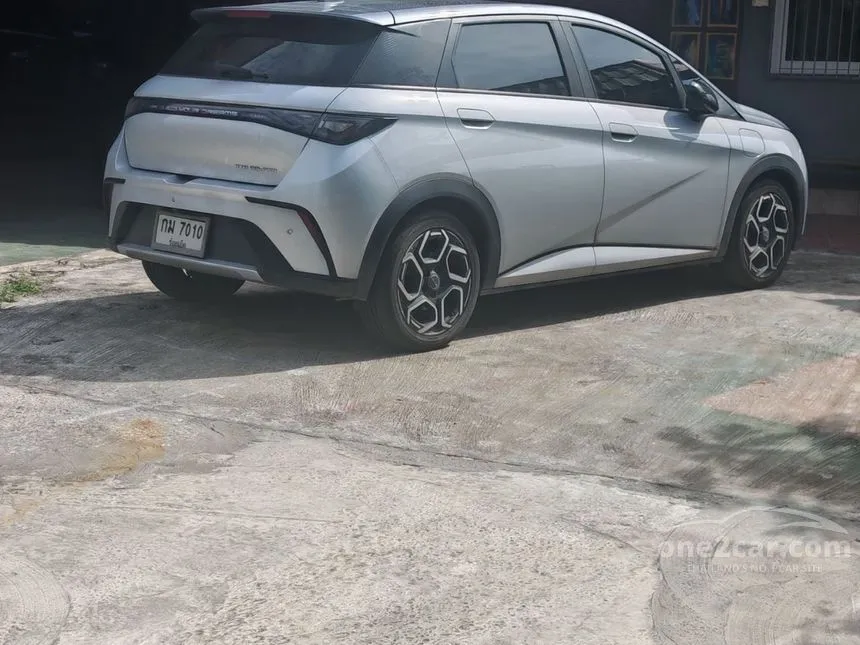 2023 BYD Dolphin Standard Range Hatchback