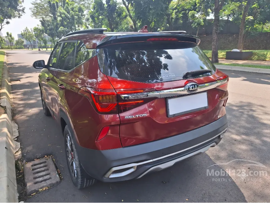 2021 KIA Seltos EX+ SUV