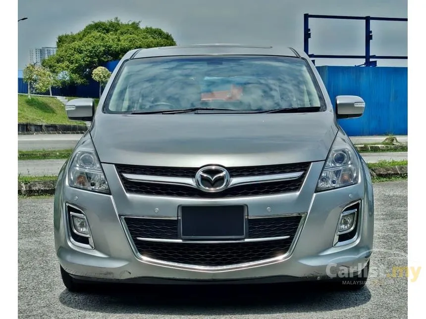 2013 Mazda 8 MPV