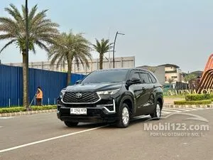 2025 Toyota Kijang Innova Zenix 2.0 G HV (Non Premium Color) MPV