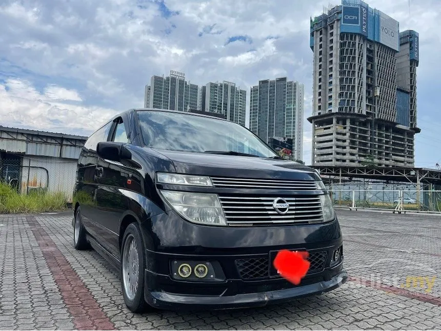 2004 Nissan Elgrand MPV