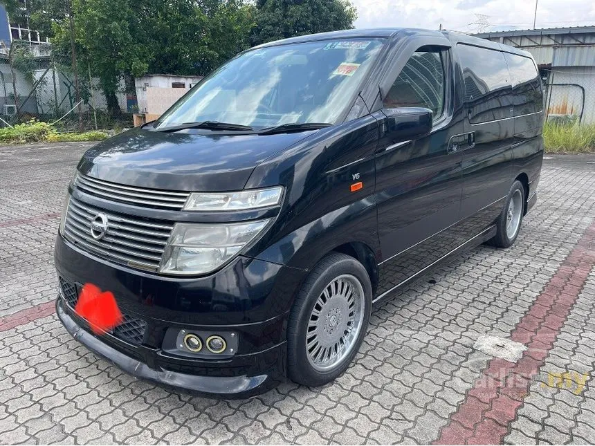 2004 Nissan Elgrand MPV