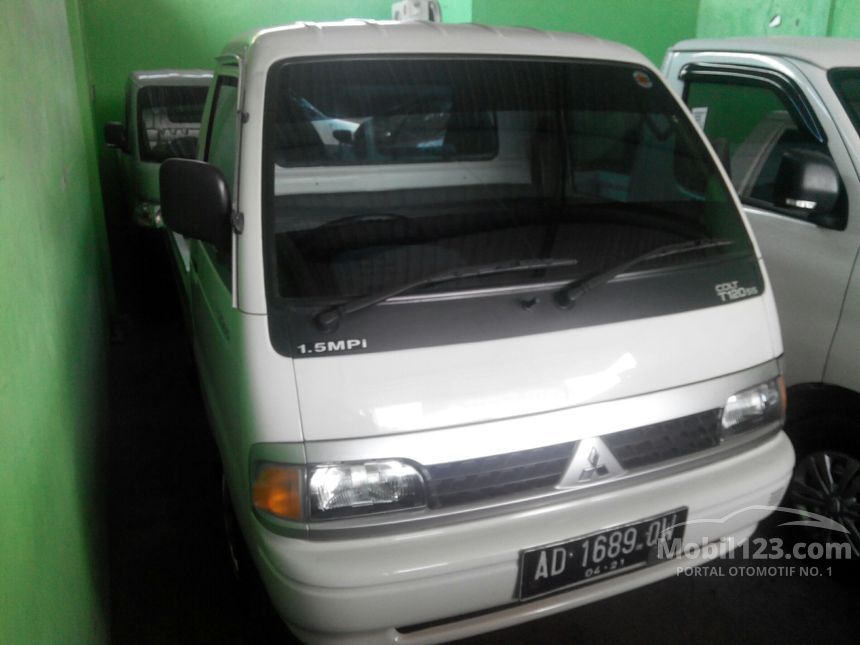 Jual Mobil Mitsubishi Colt T120SS 2016 Standard 1.5 di Jual Mobil Mitsubishi Colt T120SS 2016 Standard 1.5 di