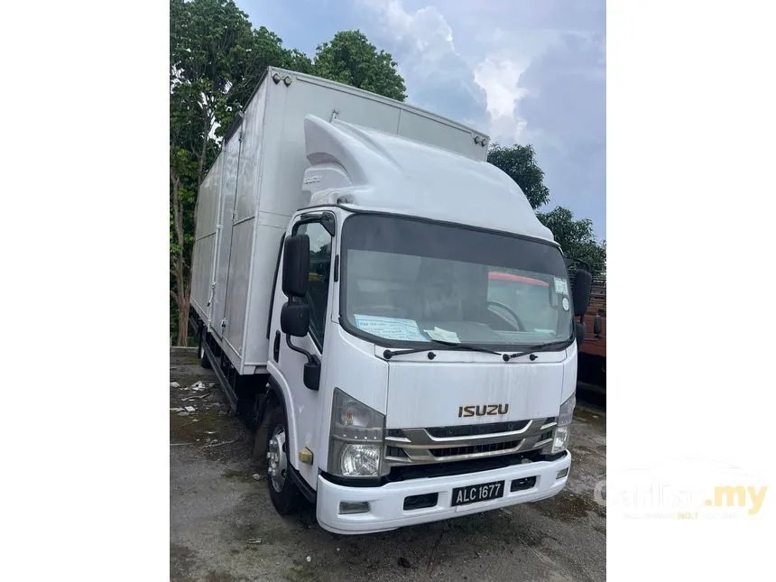 2018 Isuzu NPR75 Lorry