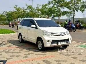 2013 Daihatsu Xenia 1.3 R Attivo MPV