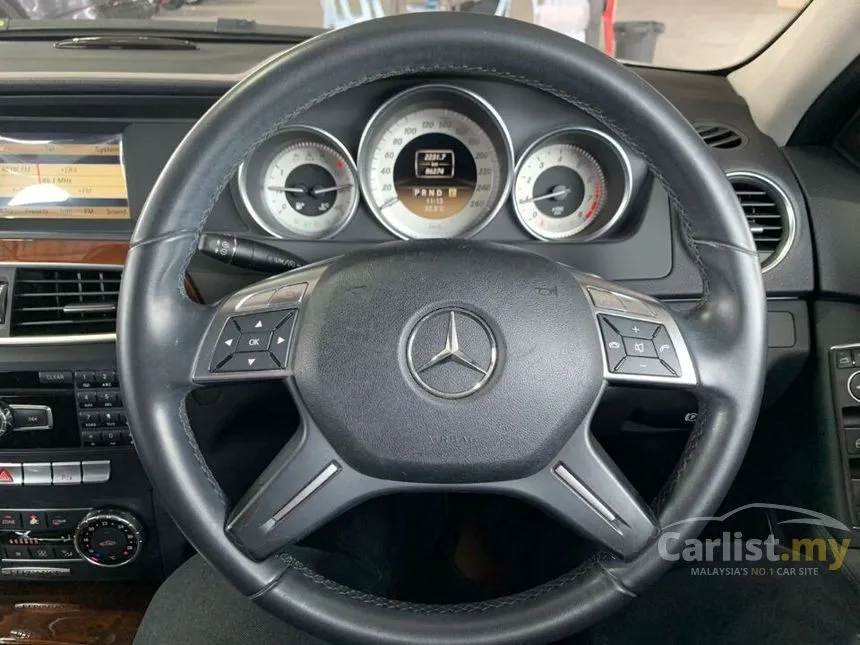 2012 Mercedes-Benz C200 CGI Avantgarde Sedan