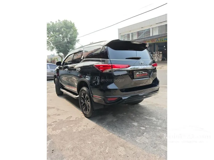 2019 Toyota Fortuner VRZ TRD 4X2 SUV
