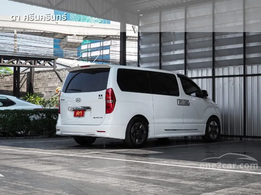 2022 Hyundai H-1 Elite NS Van