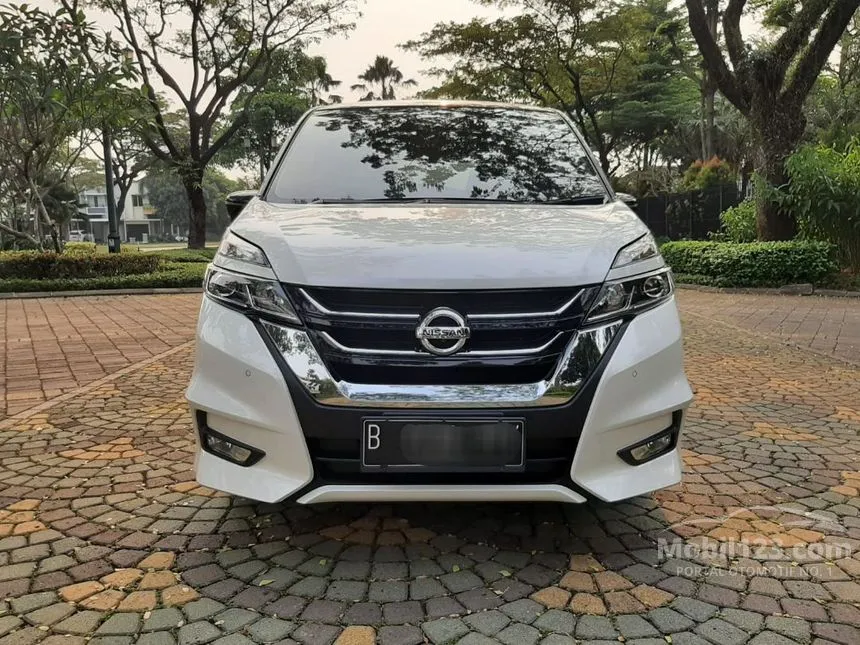 Jual Mobil Nissan Serena 2019 Highway Star 2.0 di Banten Automatic MPV Putih Rp 335.000.000
