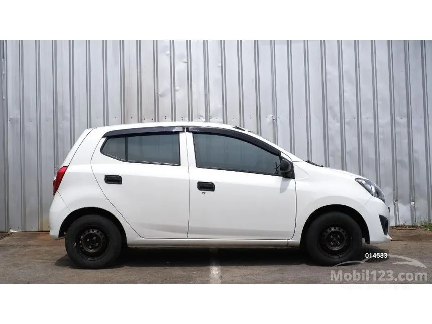 2021 Daihatsu Ayla D Hatchback