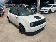 2023 Honda e Advance- EV CAR (360, HIDEN SIDE MIRROR, DIM, ADV PARK, PS4 TYRE)