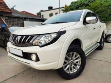 Mitsubishi TRITON 2.4 VGT ADVENTURE X (A) MUST BUY PICKUP TRUCK FULL SERVICE RECORD