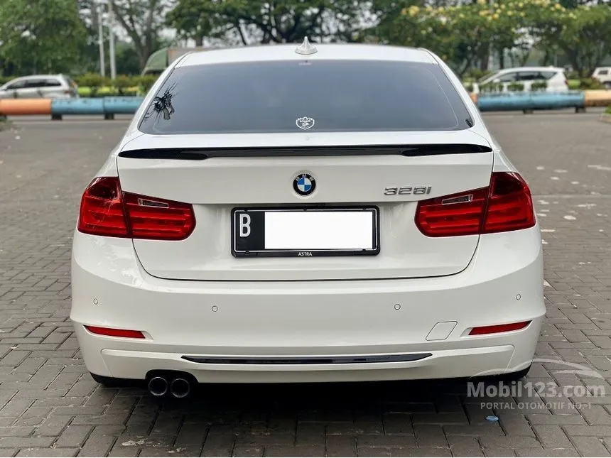 2014 BMW 328i Sport Sedan