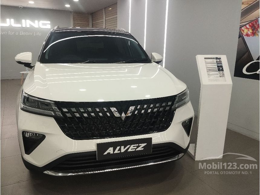 Jual Mobil Wuling Alvez 2025 EX 1.5 di DKI Jakarta Automatic SUV Putih ...