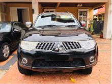 2012 Mitsubishi Pajero Sport 2.5 VGT SUV