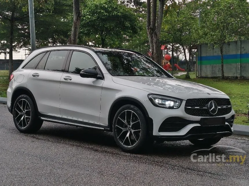 2022 Mercedes-Benz GLC300 4MATIC AMG Line SUV