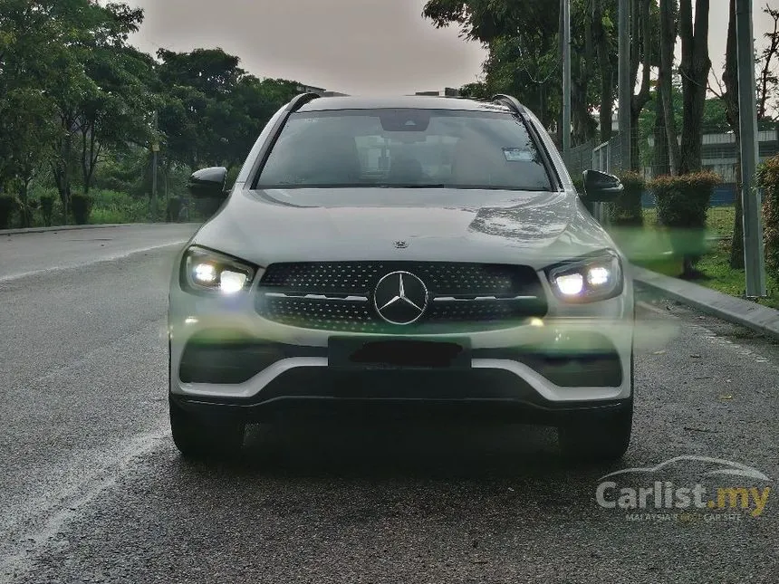 2022 Mercedes-Benz GLC300 4MATIC AMG Line SUV
