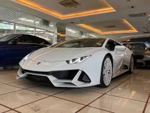 2021 Lamborghini Huracan 5.2 Evo LP640-4 Coupe, 10k Miles ONLY, White Pearl Grey Paint, Front Lifter, Reverse Cam