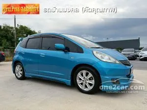 2013 Honda JAZZ 1.5 (ปี 08-14) V Hatchback