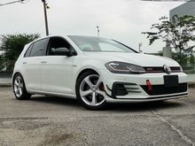 2017 Volkswagen Golf 2.0 GTi MK 7.5 DISCOVERY PRO AND MANY EXTRA