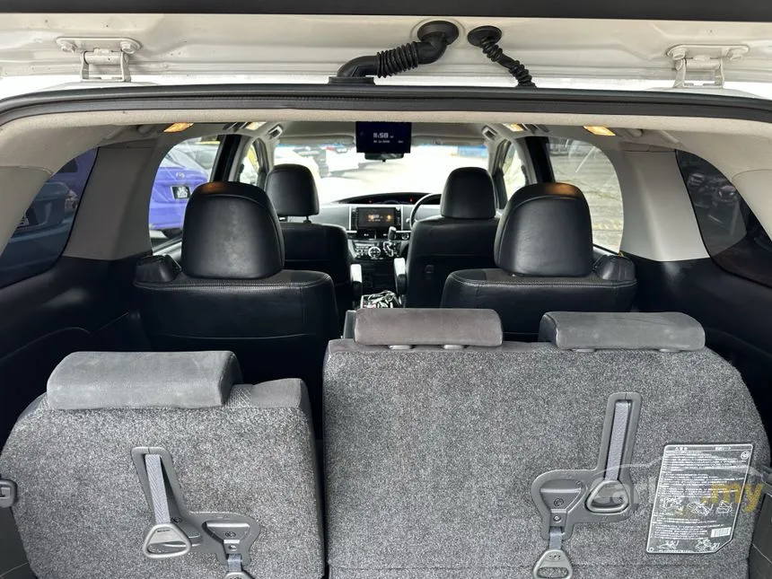2014 Toyota Estima Aeras MPV