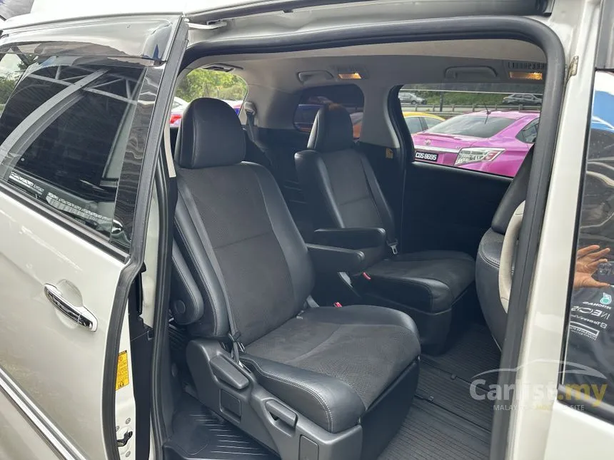 2014 Toyota Estima Aeras MPV