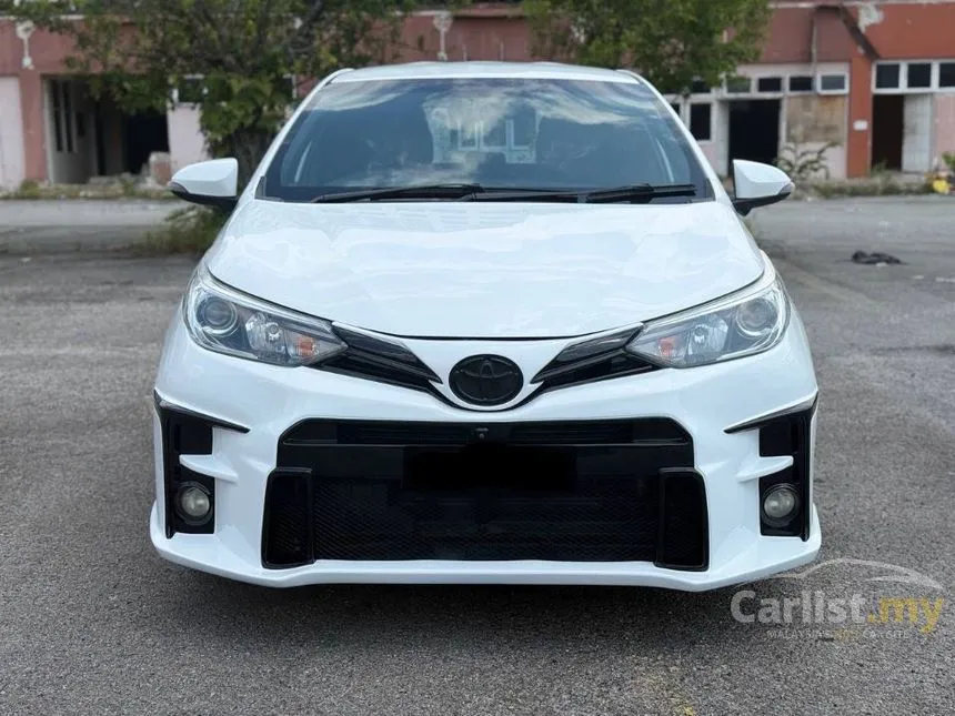 2019 Toyota Yaris E Hatchback