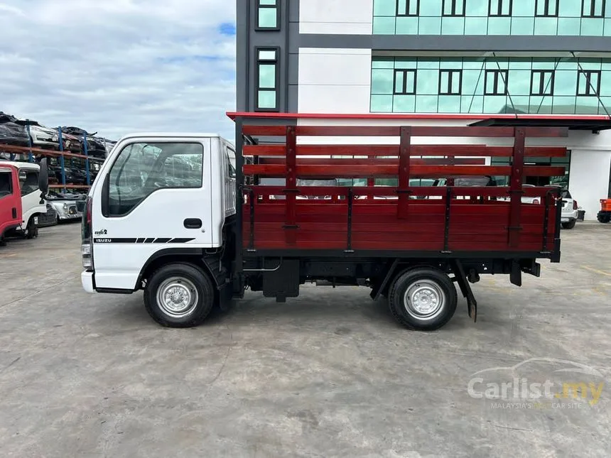 2020 Isuzu Elf NHR69 Lorry