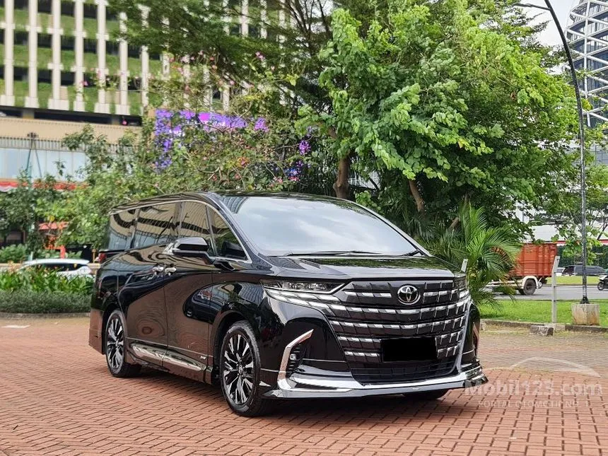 2024 Toyota Alphard HEV Modelista MPV