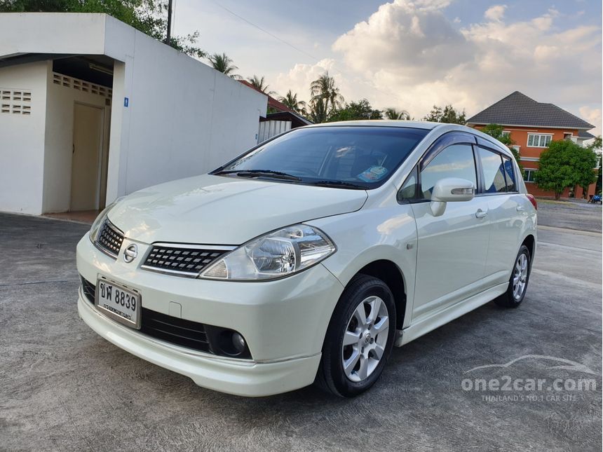 Nissan tiida 2008 хэтчбек