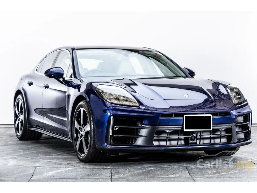 2024 Porsche Panamera Hatchback