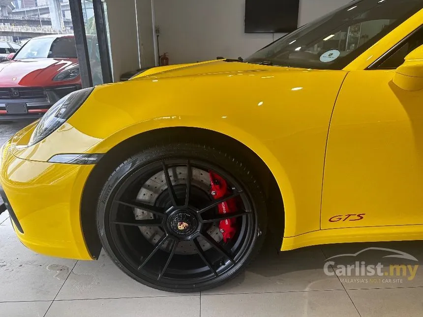 2022 Porsche 911 Carrera GTS Coupe