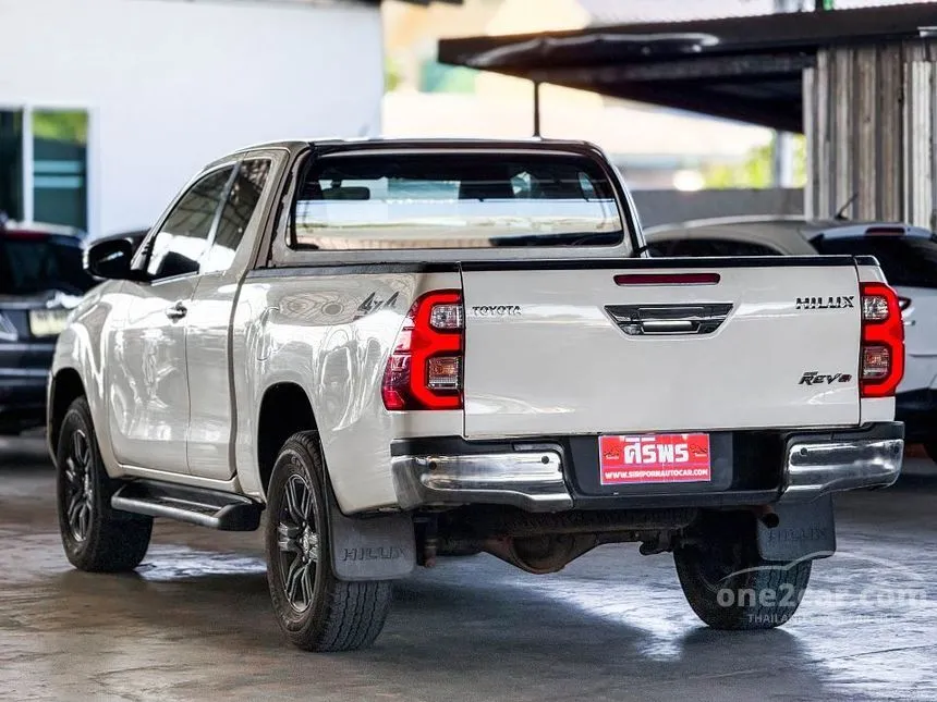 2021 Toyota HILUX REVO Mid Smart Cab Pickup