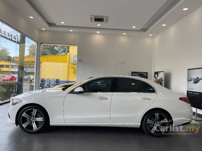 2022 Mercedes-Benz C200 Avantgarde Sedan