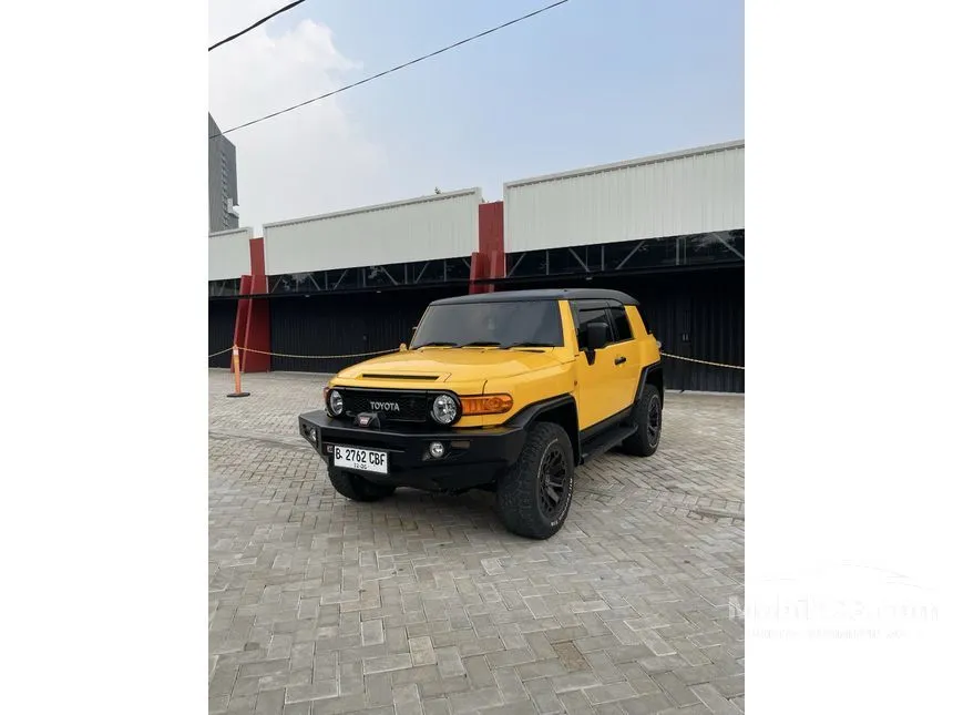 2017 Toyota FJ Cruiser SUV