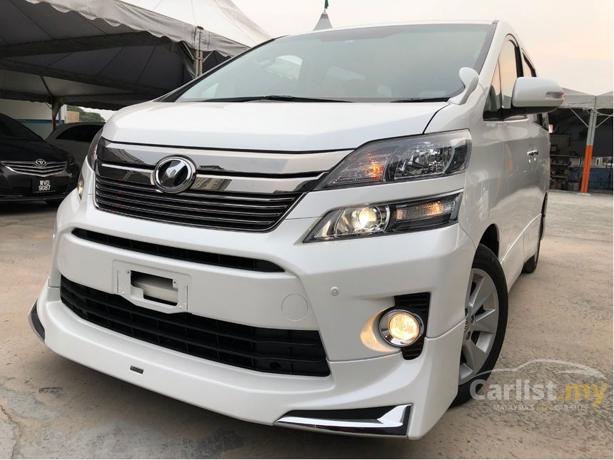 Toyota vellfire 2014