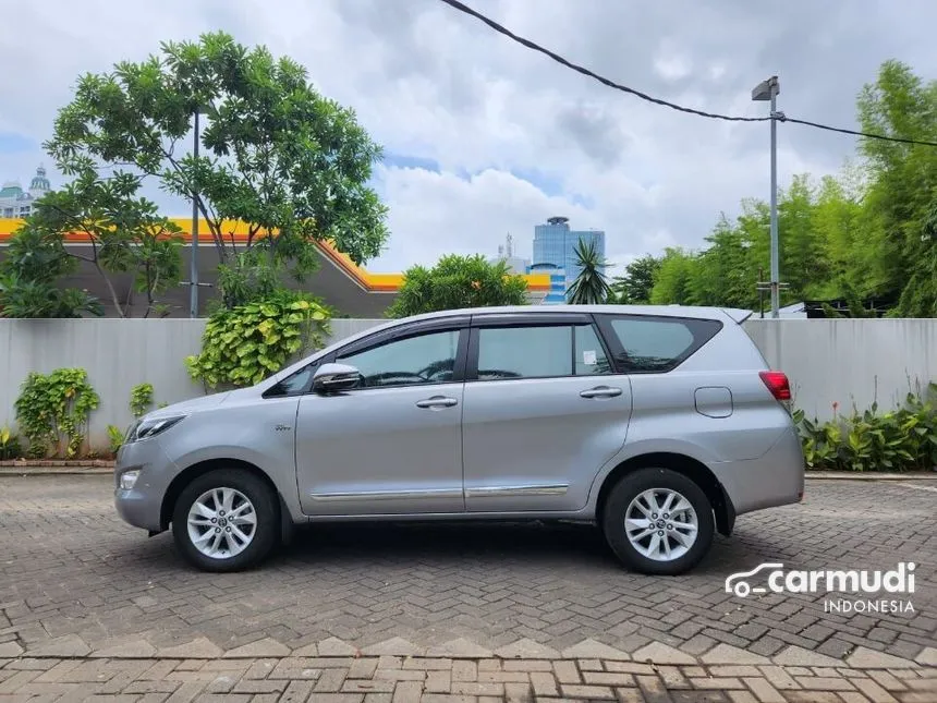 2017 Toyota Kijang Innova V MPV