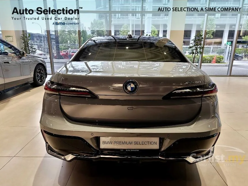 2023 BMW i7 xDrive60 M Sport Sedan