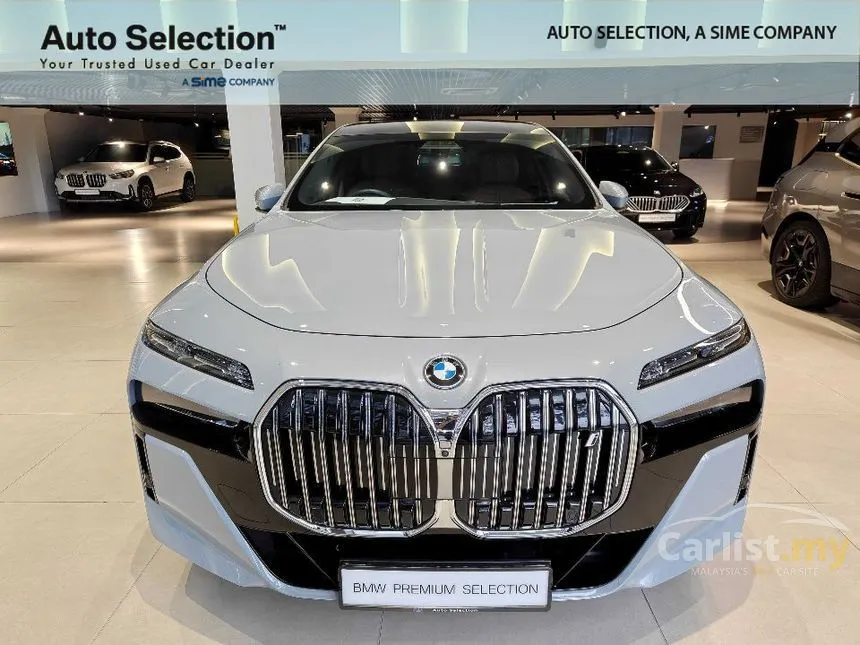 2023 BMW i7 xDrive60 M Sport Sedan