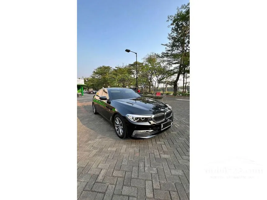 Jual Mobil BMW 520i 2018 Luxury 2.0 di DKI Jakarta Automatic Sedan Hitam Rp 575.000.000