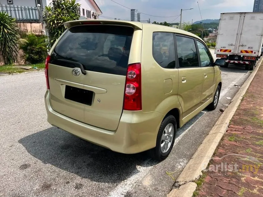 2005 Toyota Avanza MPV