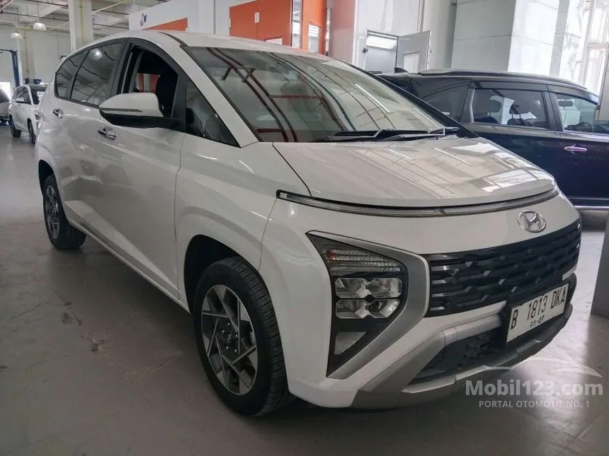 Jual Mobil Hyundai Stargazer 2022 Prime 1.5 di Banten Automatic Wagon Putih Rp 225.000.000