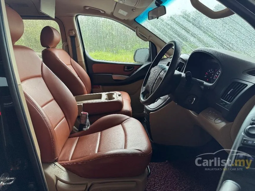 2019 Hyundai Grand Starex Executive Plus MPV