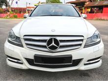 2011 Mercedes-Benz C250 CGI 1.8 Avantgarde Sedan -- WELL MAINTAINED --