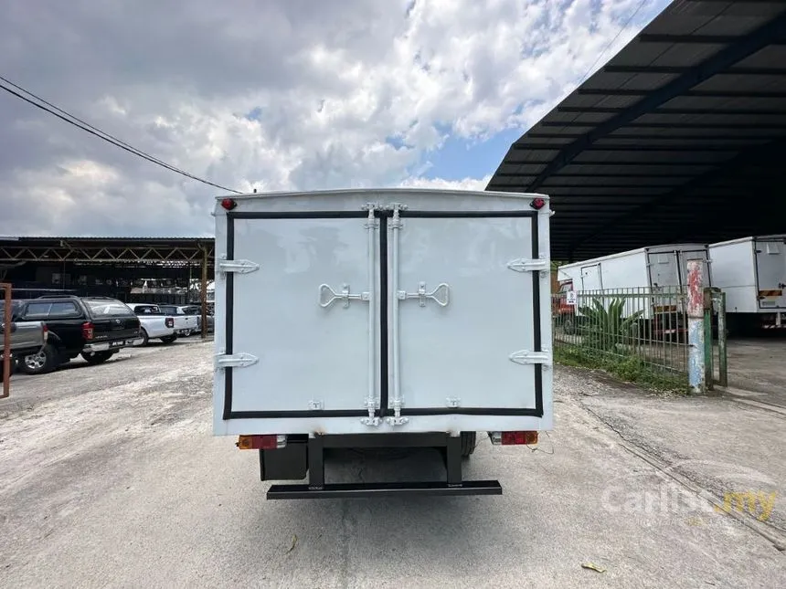 2025 Toyota Dyna KDY231 Double Cab Lorry