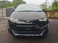 2017 Toyota Estima 2.4 Premium G Unreg (POWER BOOT/ POWER SEAT/ 2 POWER DOOR)
