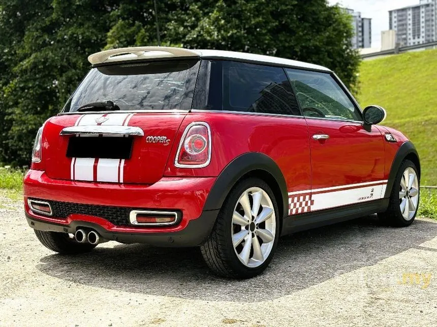 2011 MINI Cooper S Hatchback