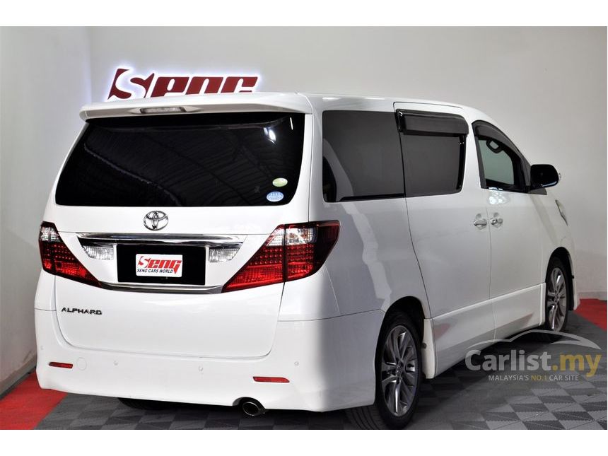 Toyota alphard 2011