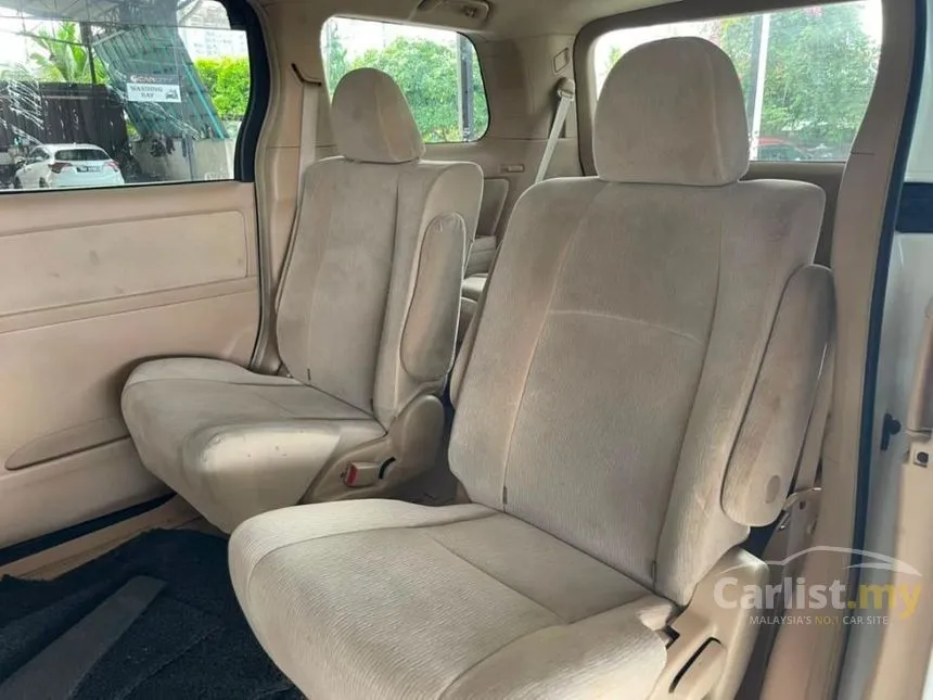 2013 Toyota Vellfire X MPV